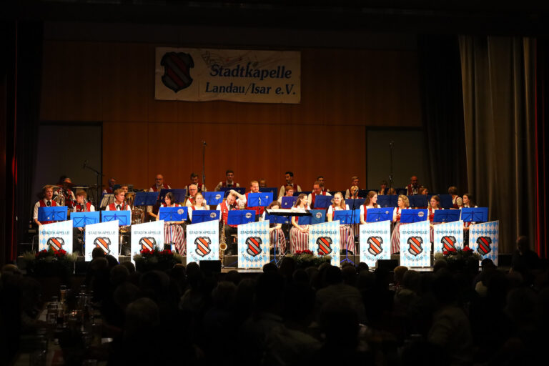 20241020 Ausflug mit Konzert in Landau an der Isar